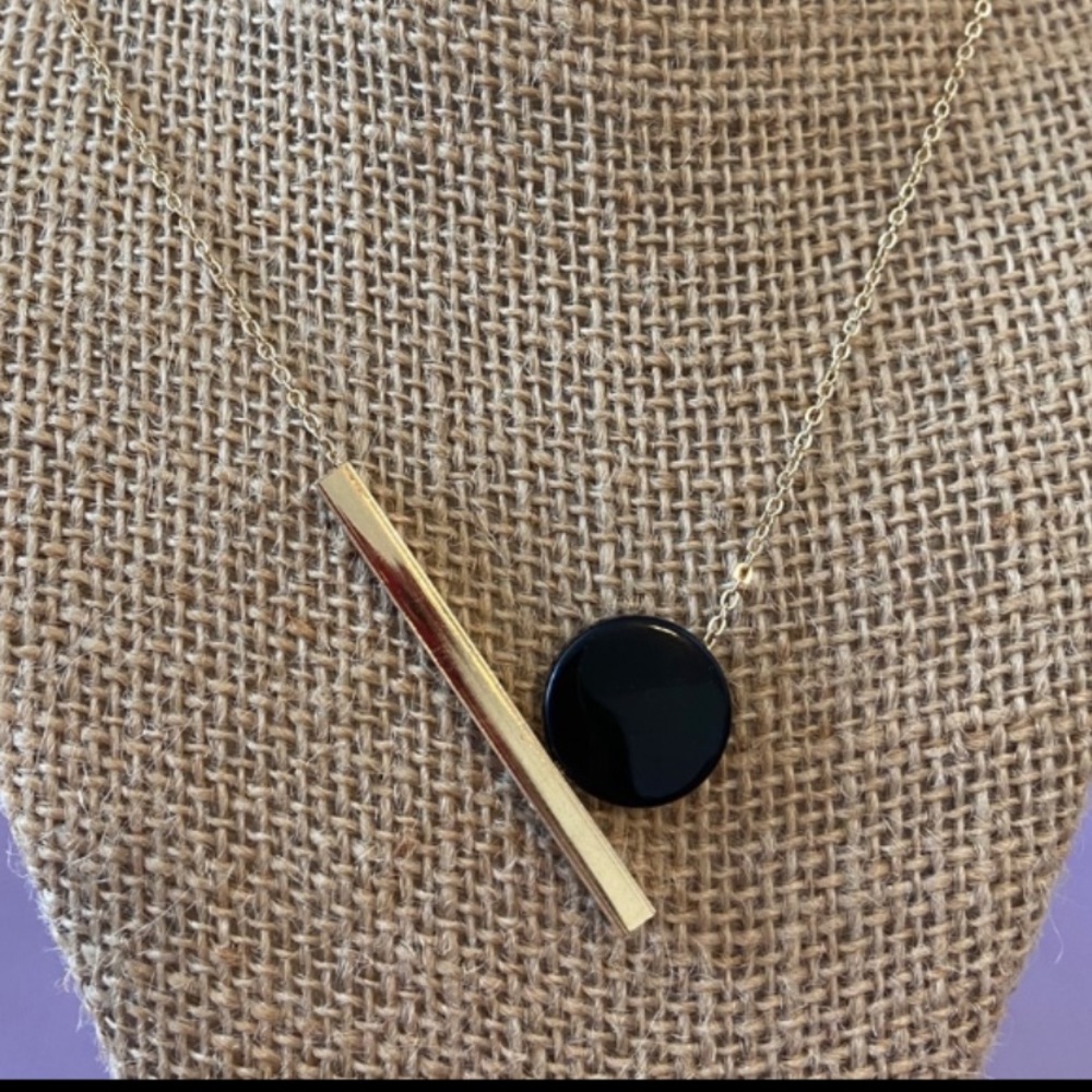LAST ONE 💖Black Circle with Metal Bar Necklace - Picture 3 of 7